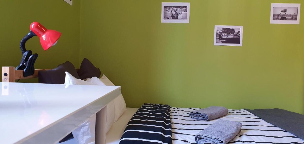 Chopin Street Private Rooms Katowice Esterno foto