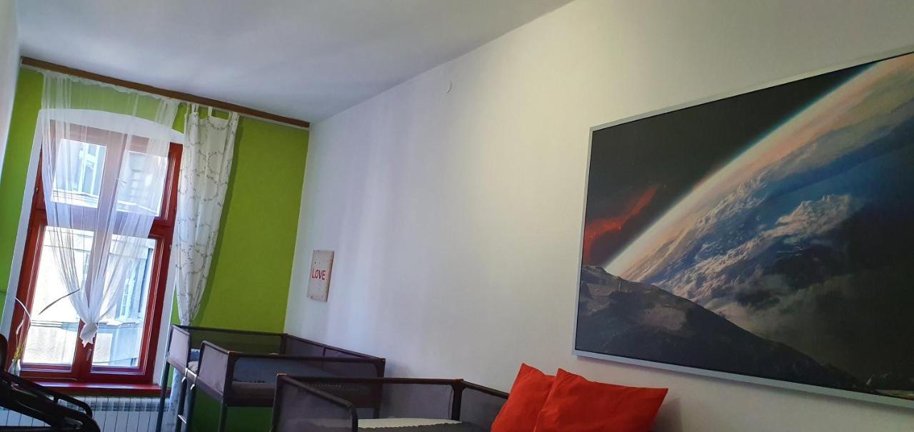 Chopin Street Private Rooms Katowice Esterno foto